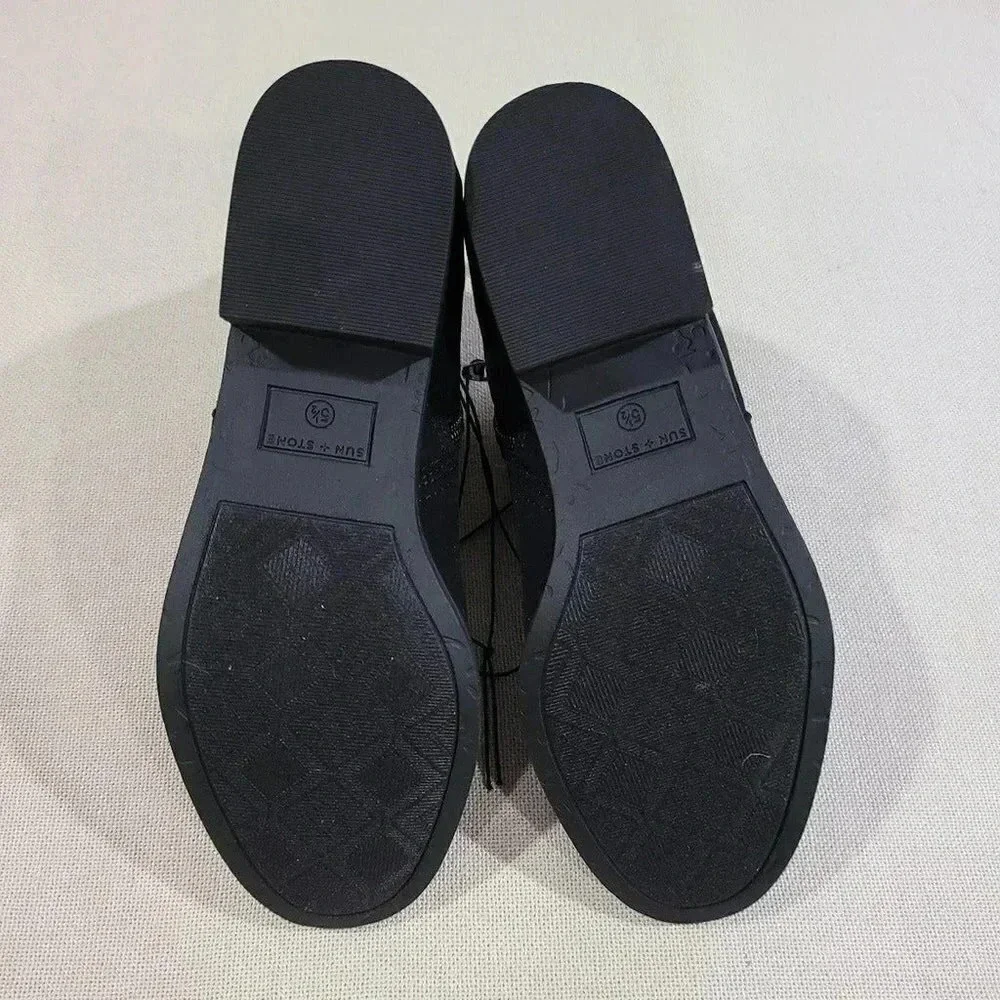 NWT SUN + STONE Cadee Women's Ankle Booties Black Micro Suede Size 5.5